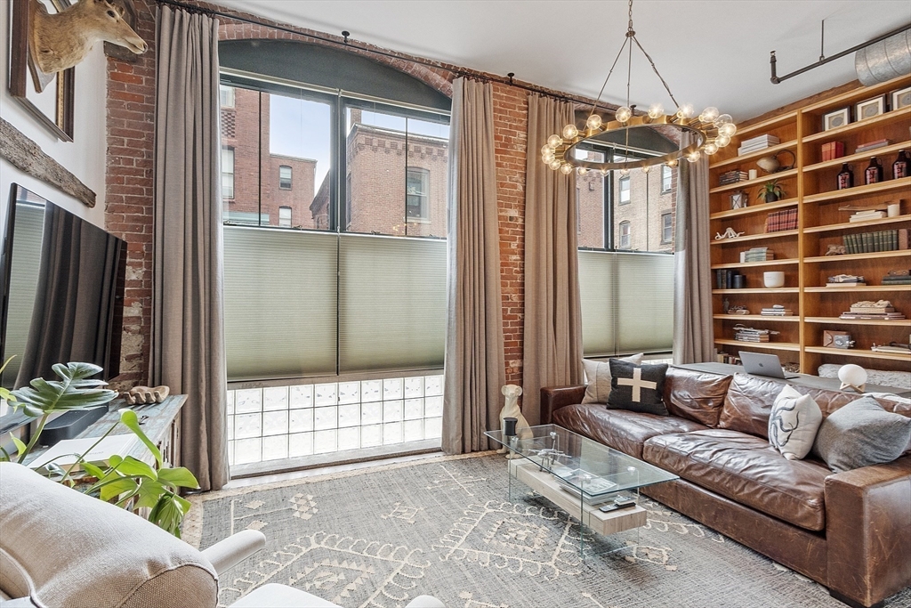 172-178 Green St 1