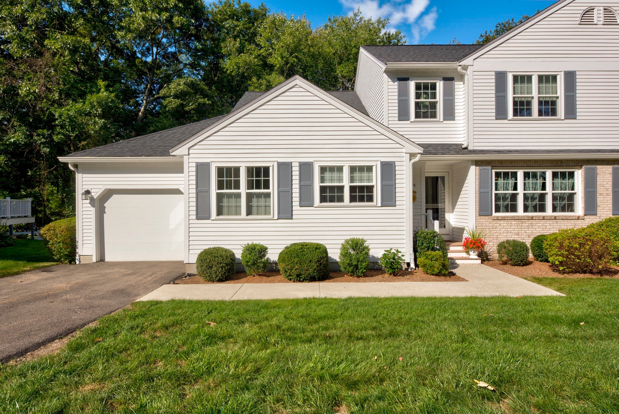 5 Pear Tree Ln #5, Franklin, MA, 5 Pear Tree Ln #5, Franklin, MA Photo #2
