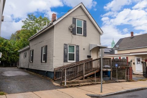 25 Durham Street Lawrence MA 01843
