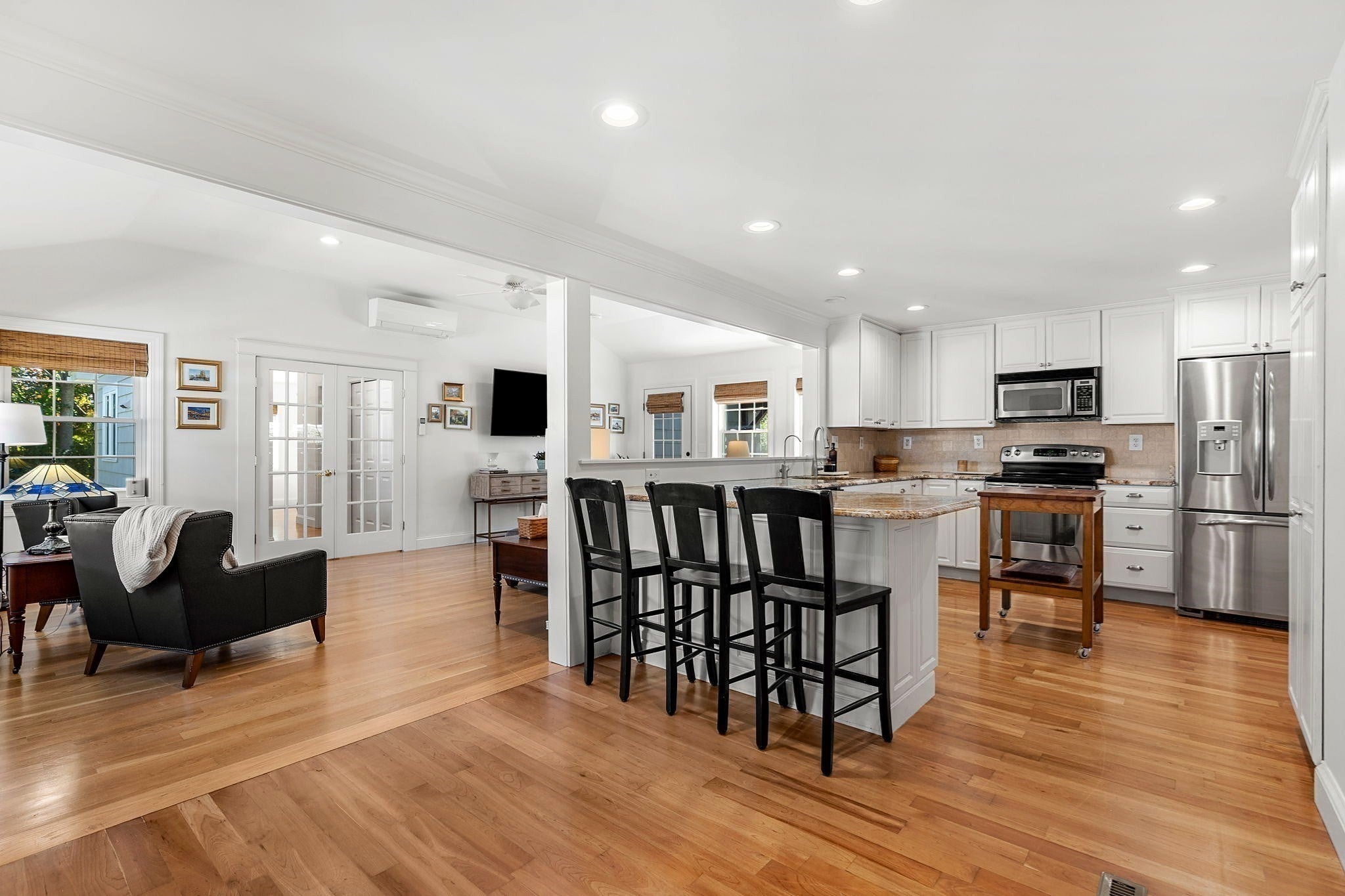 29 Linwood St, Chelmsford, MA, 29 Linwood St, Chelmsford, MA Photo #6