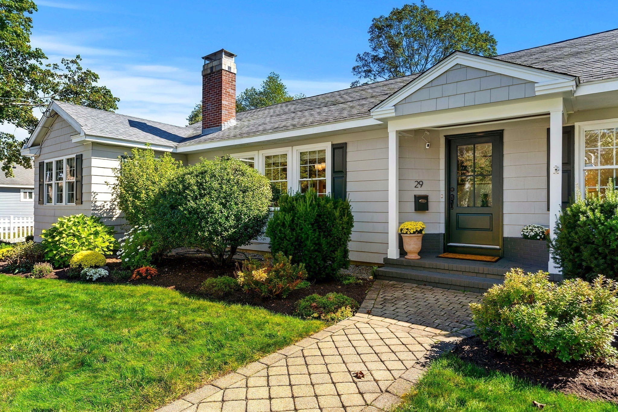 29 Linwood St, Chelmsford, MA, 29 Linwood St, Chelmsford, MA Photo #2