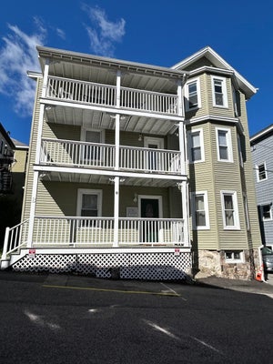 8 WHITE PL, BROOKLINE, MA 02445 - Image 639994a5bcde4ef6ebb3b2bf60a95342/815678979
