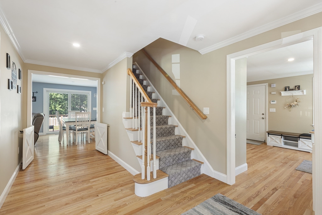 11 Draper Ave, North Attleboro, MA Photo #18