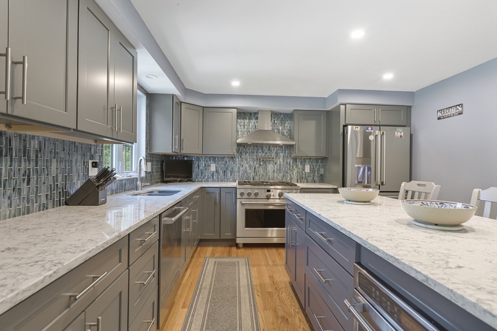 11 Draper Ave, North Attleboro, MA Photo #11
