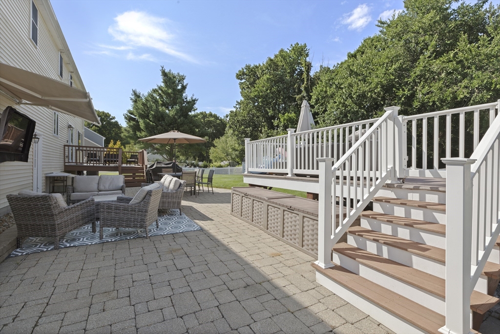 11 Draper Ave, North Attleboro, MA Photo #6