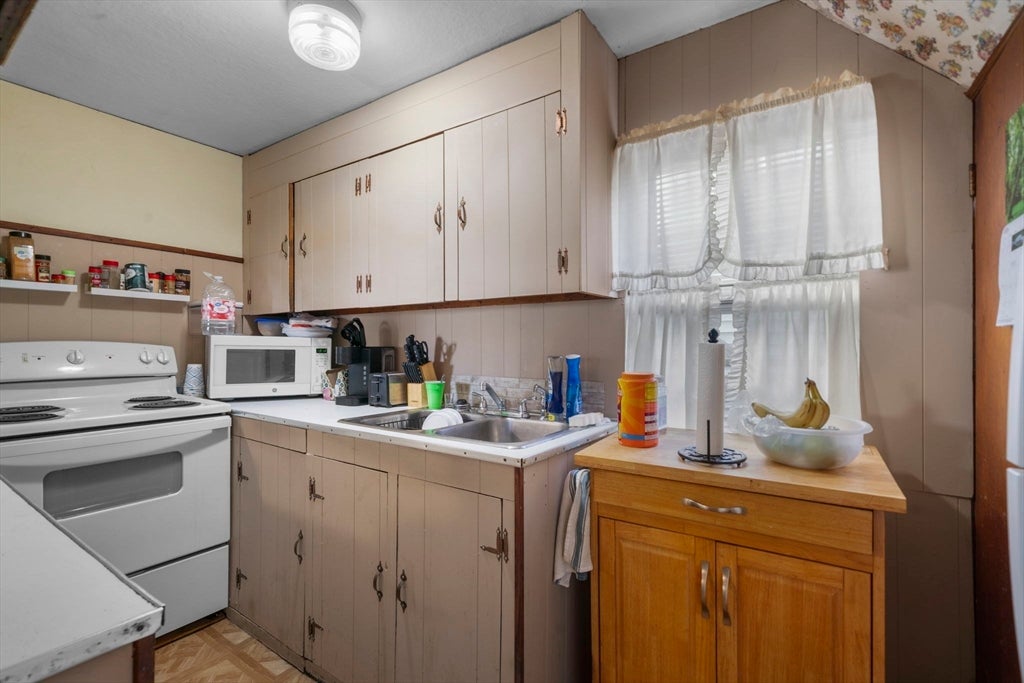 17-19 Whitehall Rd