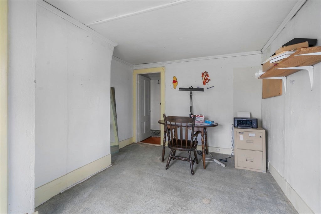 17-19 Whitehall Rd, Amesbury, MA Photo #19