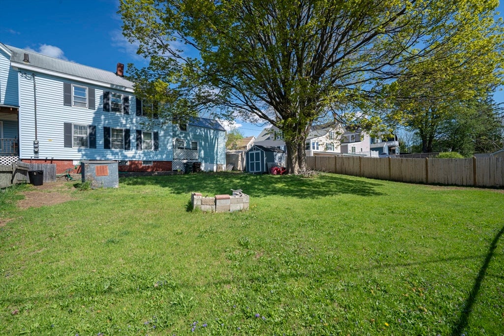 17-19 Whitehall Rd, Amesbury, MA Photo #24