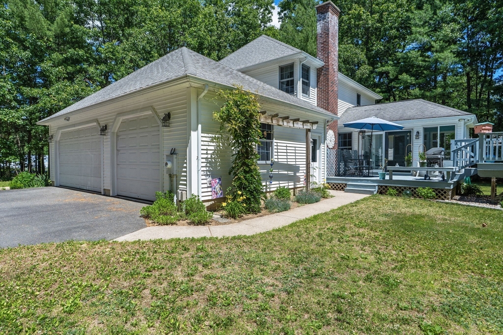 55 Pequot Road