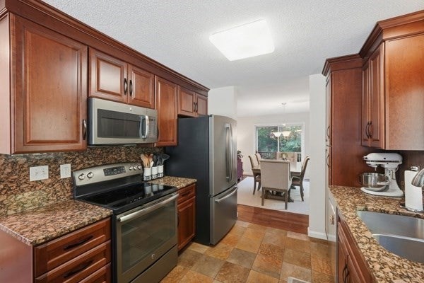 66 Bentwood Dr #66, Sturbridge, MA, 66 Bentwood Dr #66, Sturbridge, MA Photo #9