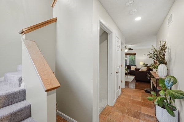 66 Bentwood Dr 66
