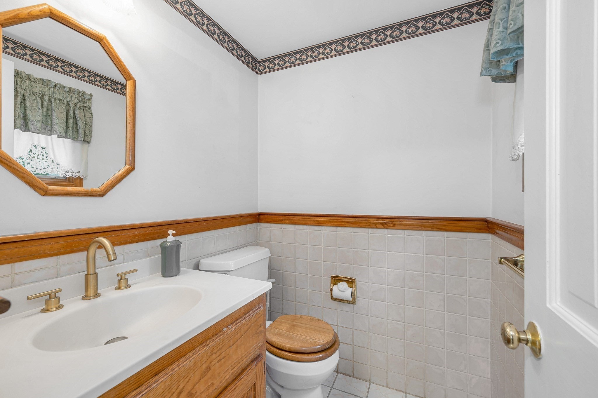30 Woodrow Ave, Haverhill, MA, 30 Woodrow Ave, Haverhill, MA Photo #8