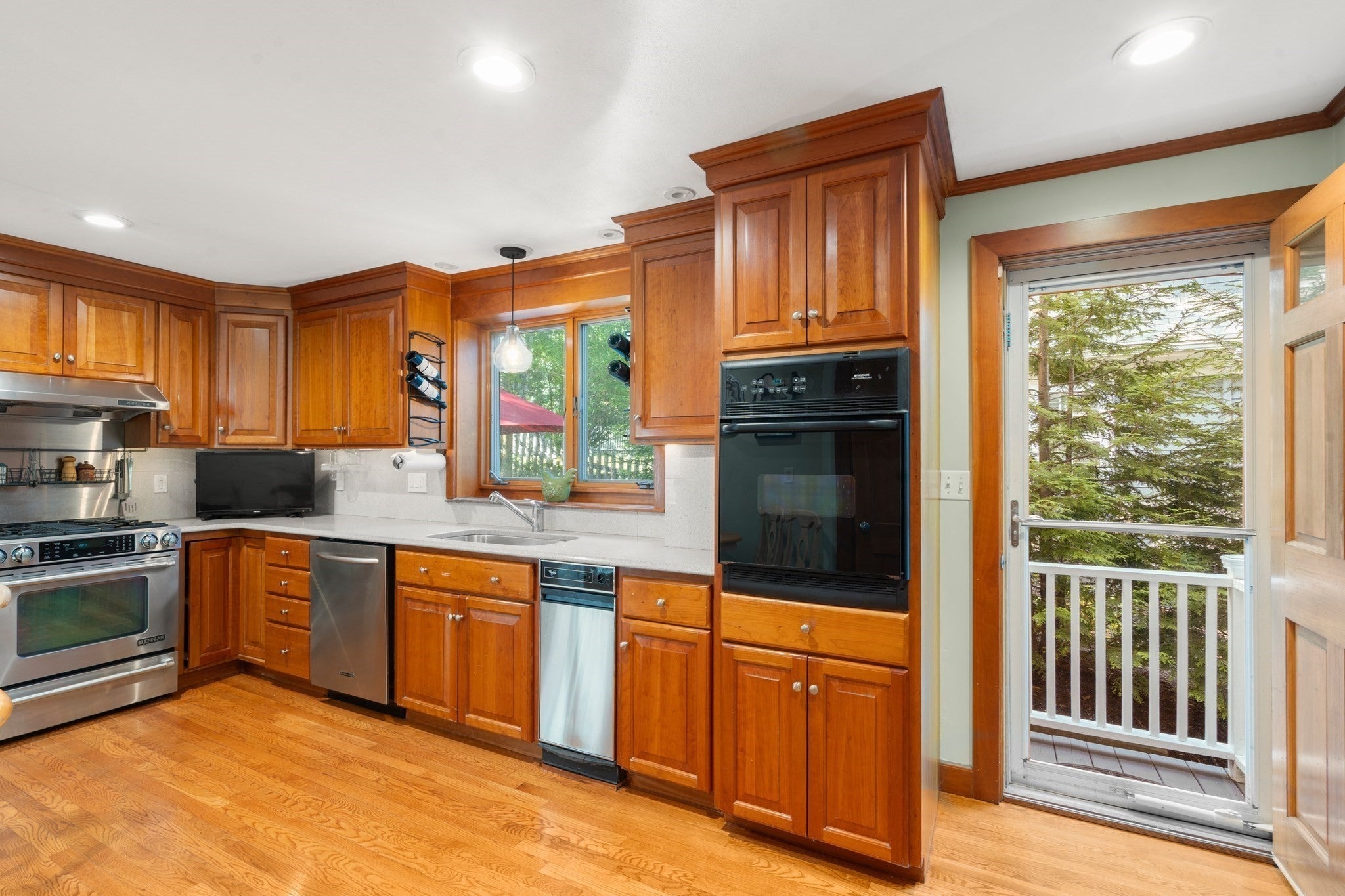 68 Avalon Rd, Milton, MA, 68 Avalon Rd, Milton, MA Photo #11