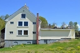 29 W Main St