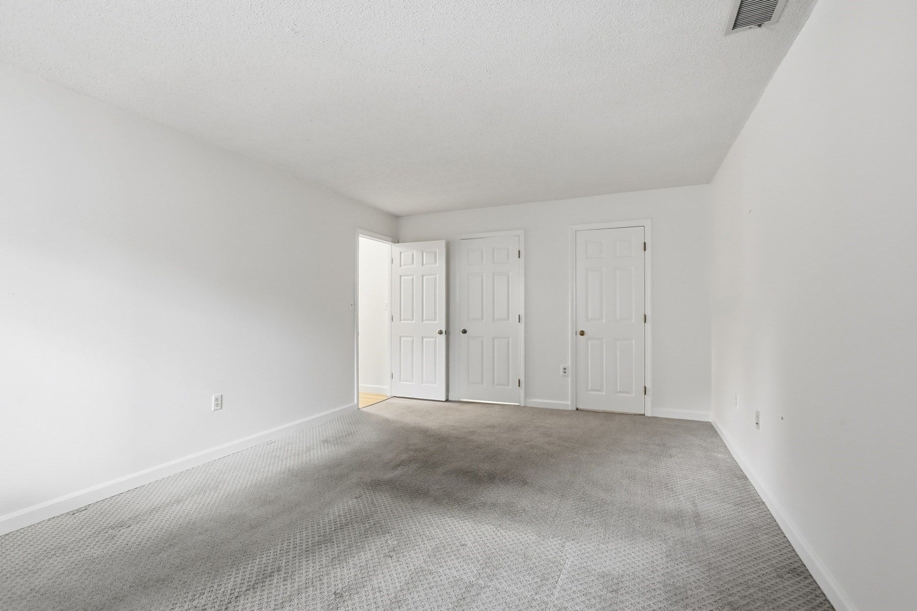 666 Main Street #210, Winchester, MA Photo #17