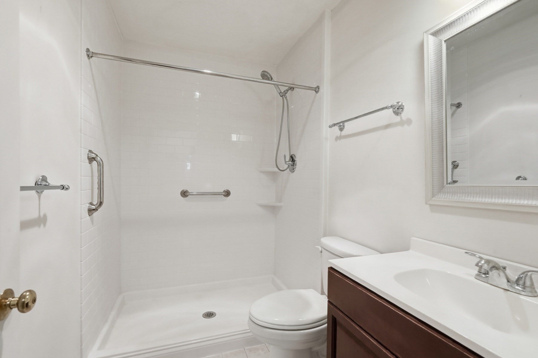 666 Main Street #210, Winchester, MA Photo #20