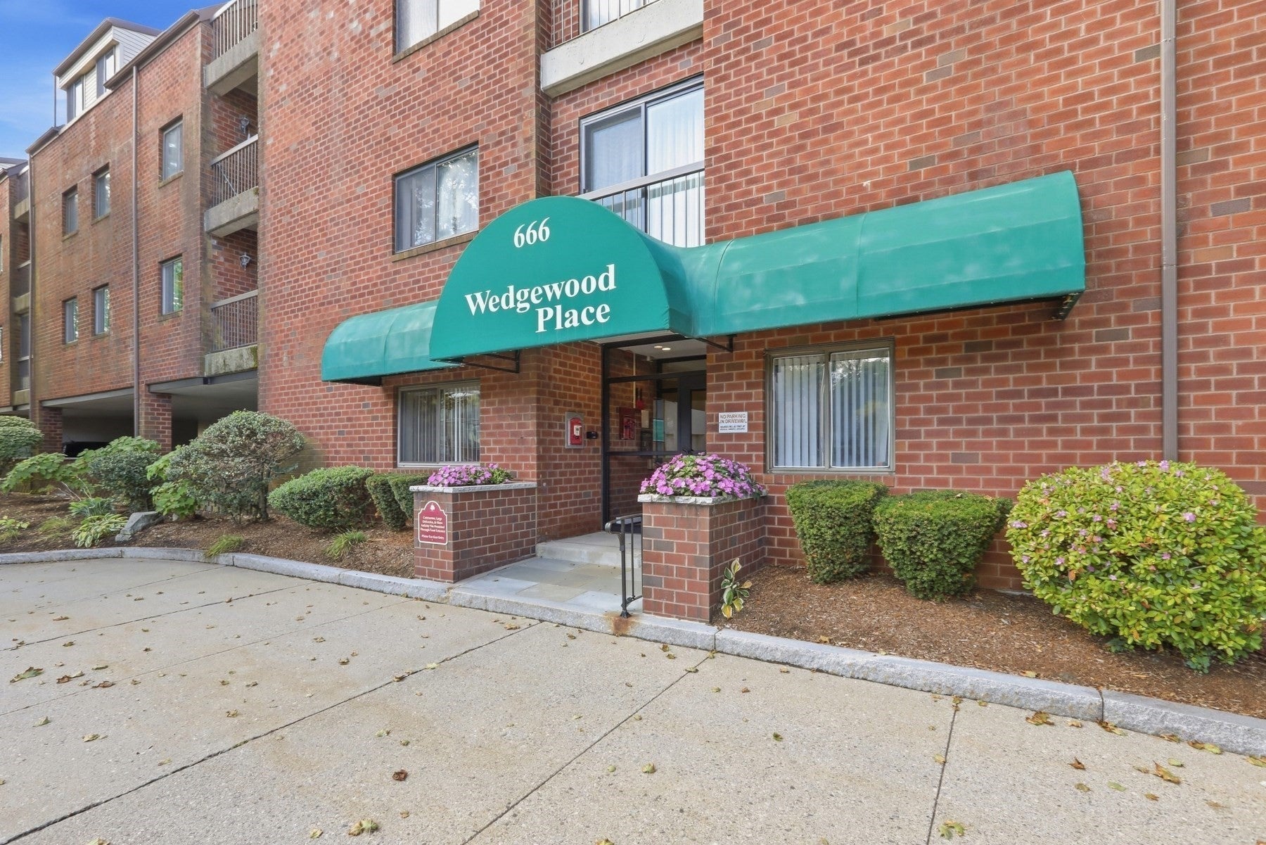 666 Main Street #210, Winchester, MA Photo #2