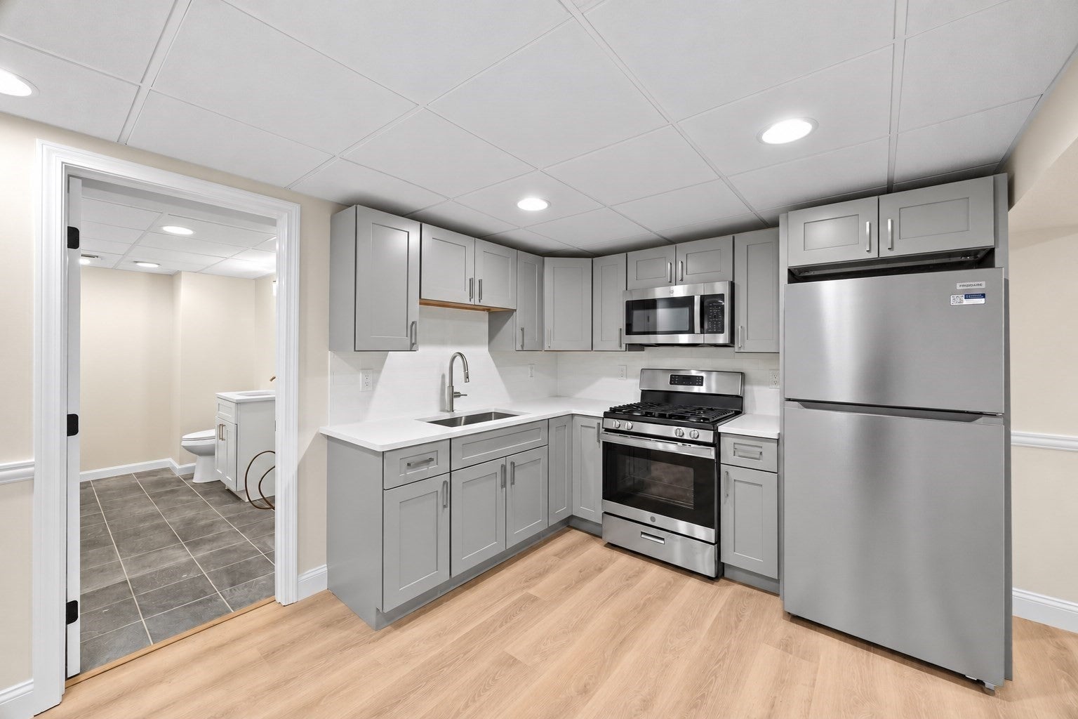 50 Mccracken Rd, Millbury, MA, 50 Mccracken Rd, Millbury, MA Photo #27