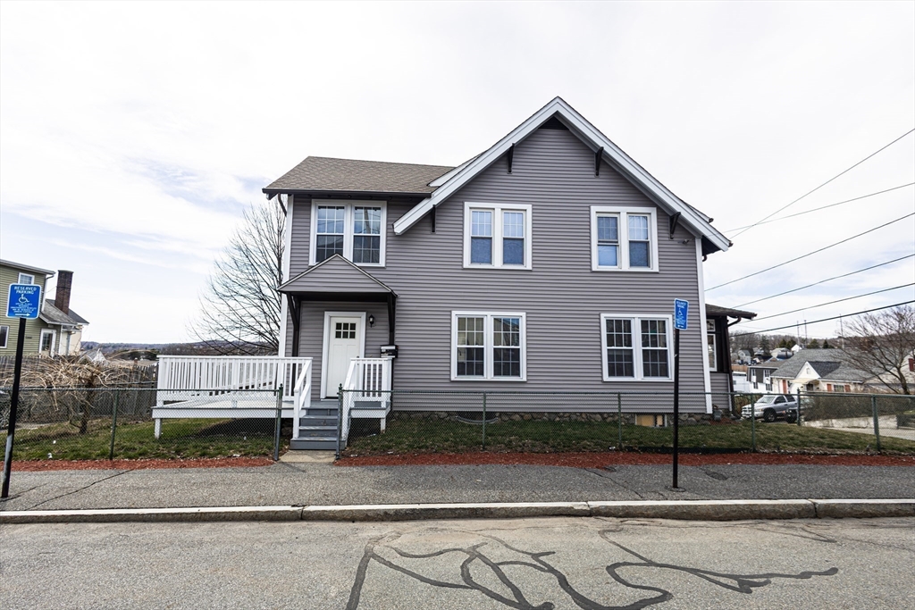 14 Fales St