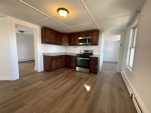 Photo of 304 Cumberland Rd #2, Lowell, MA 01854 (MLS # 73463881)