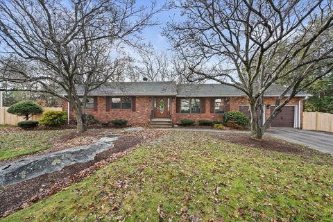 Photo of 298 Lisle Street, Braintree, MA 02184 (MLS # 73461279)