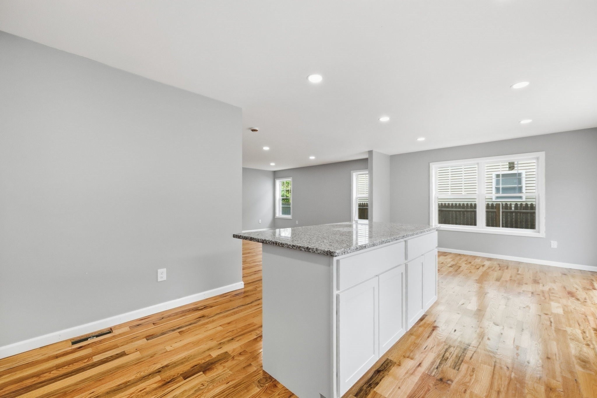 193 Hancock St, Springfield, MA Photo #17