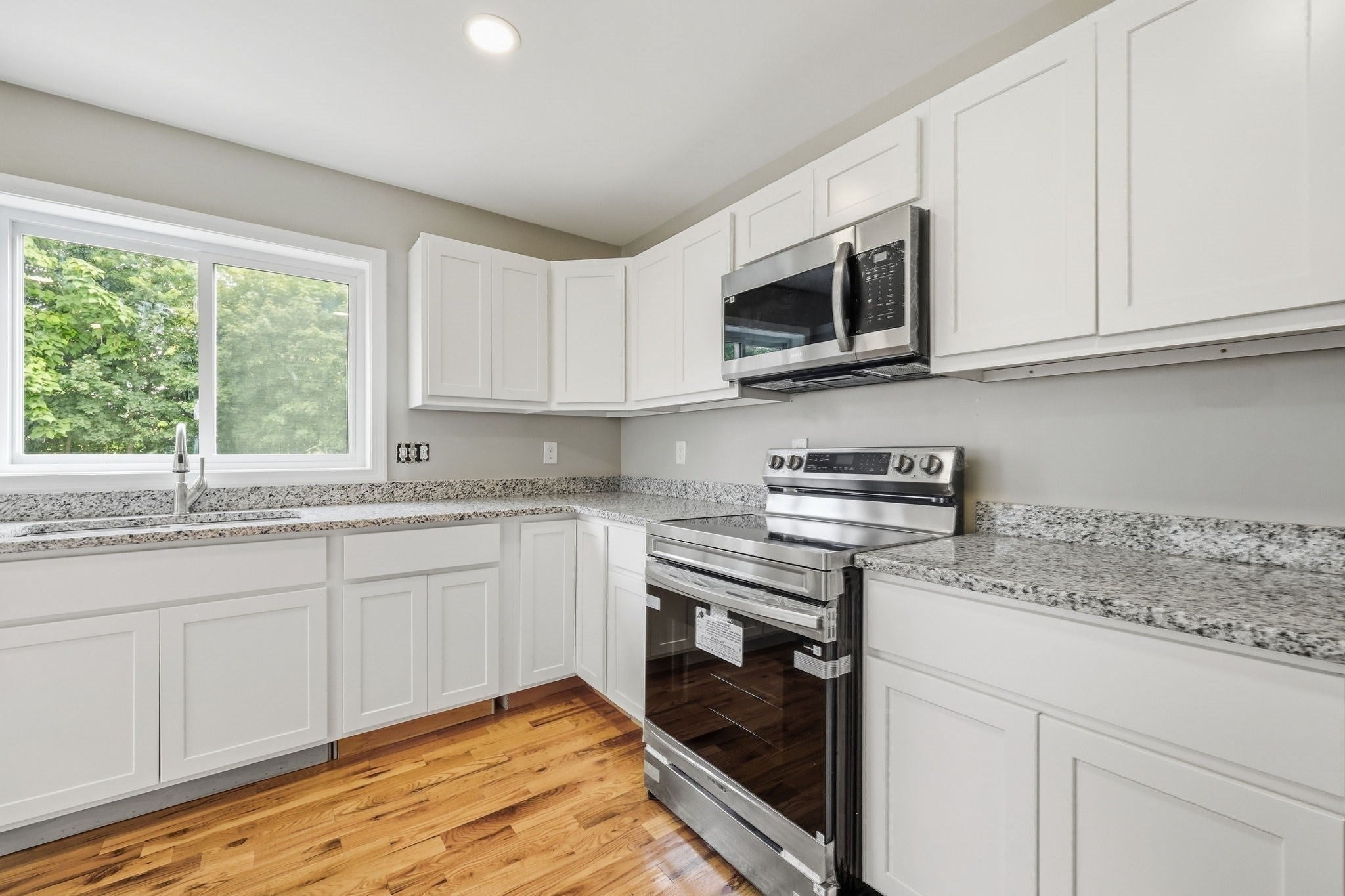 193 Hancock St, Springfield, MA Photo #14