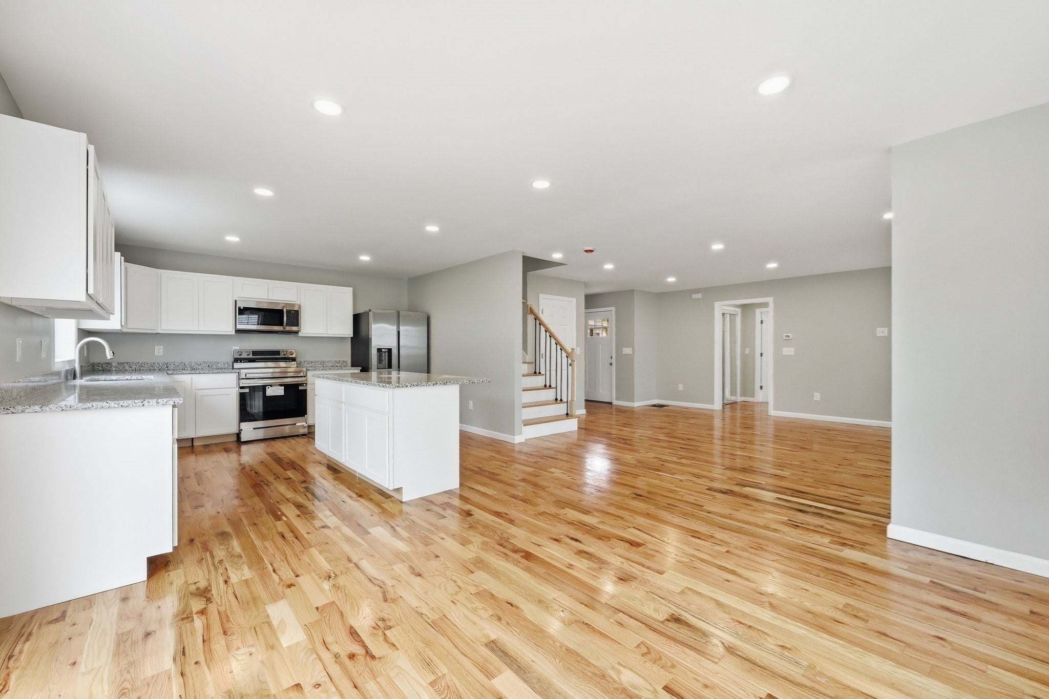 193 Hancock St, Springfield, MA Photo #11