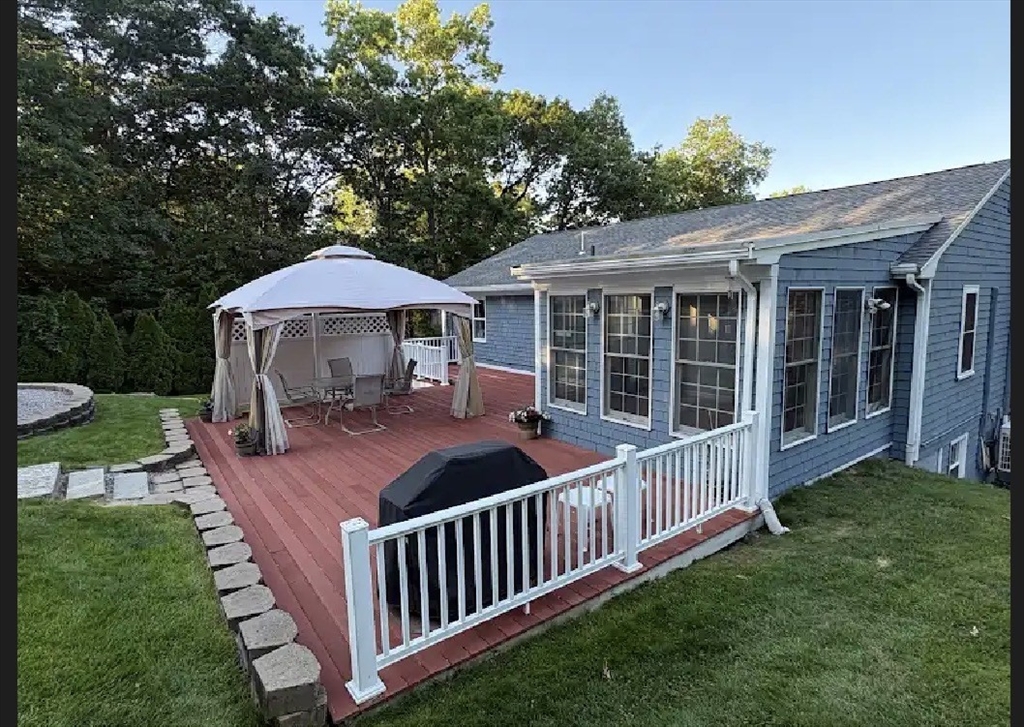 54 Westfield Dr