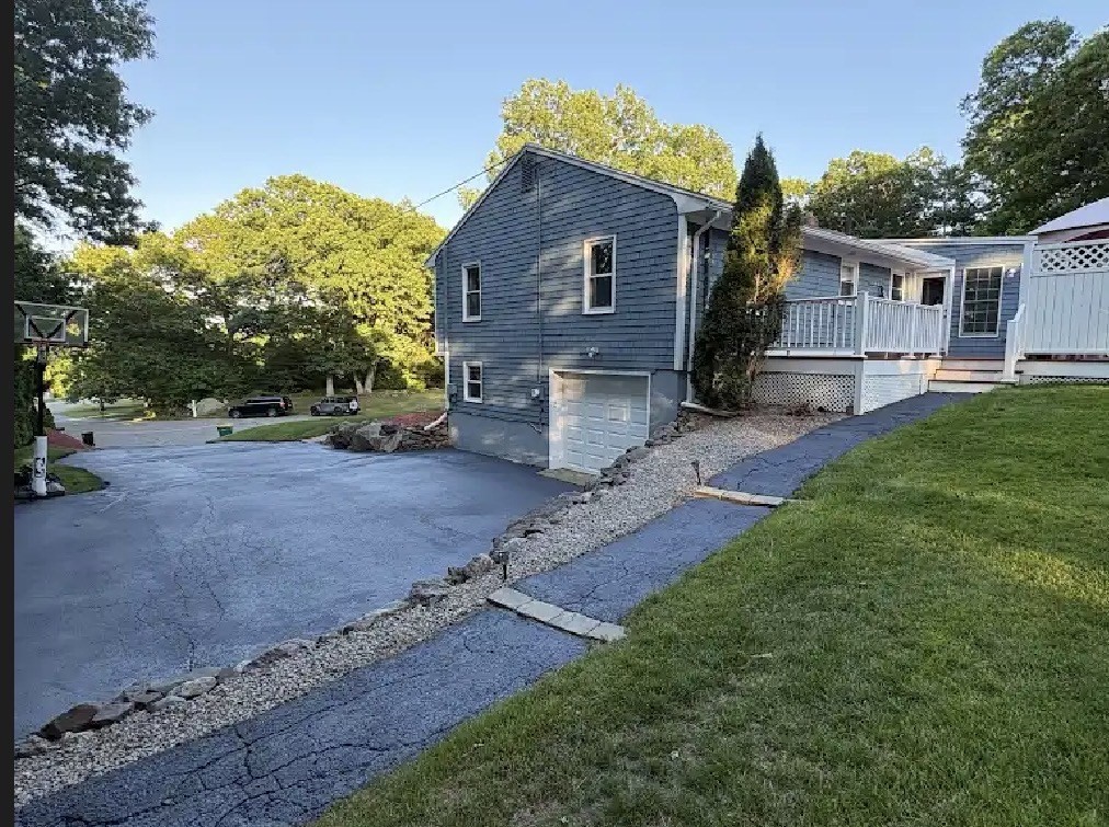 54 Westfield Dr