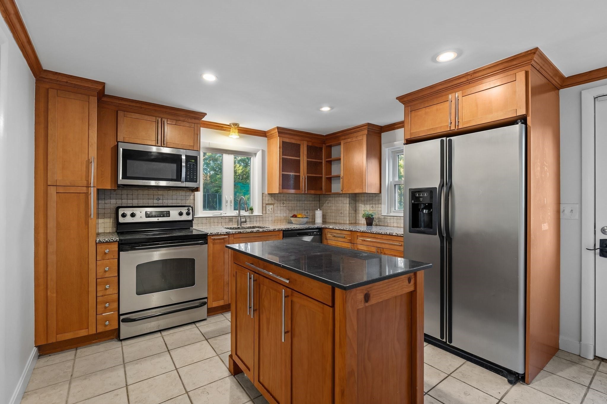 107 Glenellen RD, Boston, MA Photo #5
