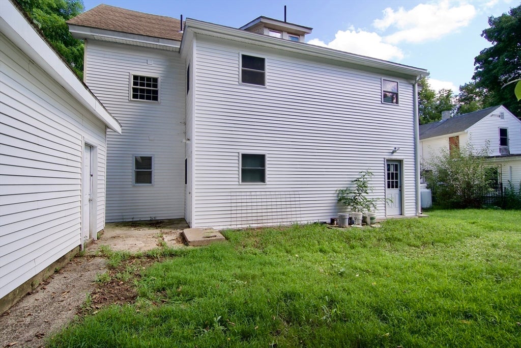 11-13 Webb Ct, Ware, MA, 11-13 Webb Ct, Ware, MA Photo #4