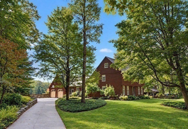 215 Southampton Rd, Westhampton, MA Photo #1