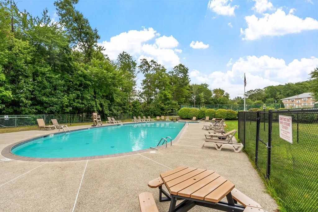 40 Edgelawn Ave #3, North Andover, MA, 40 Edgelawn Ave #3, North Andover, MA Photo #20
