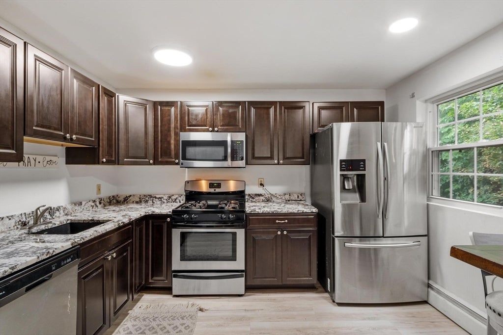 40 Edgelawn Ave #3, North Andover, MA, 40 Edgelawn Ave #3, North Andover, MA Photo #10