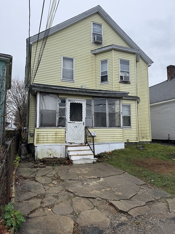14 Pine St
