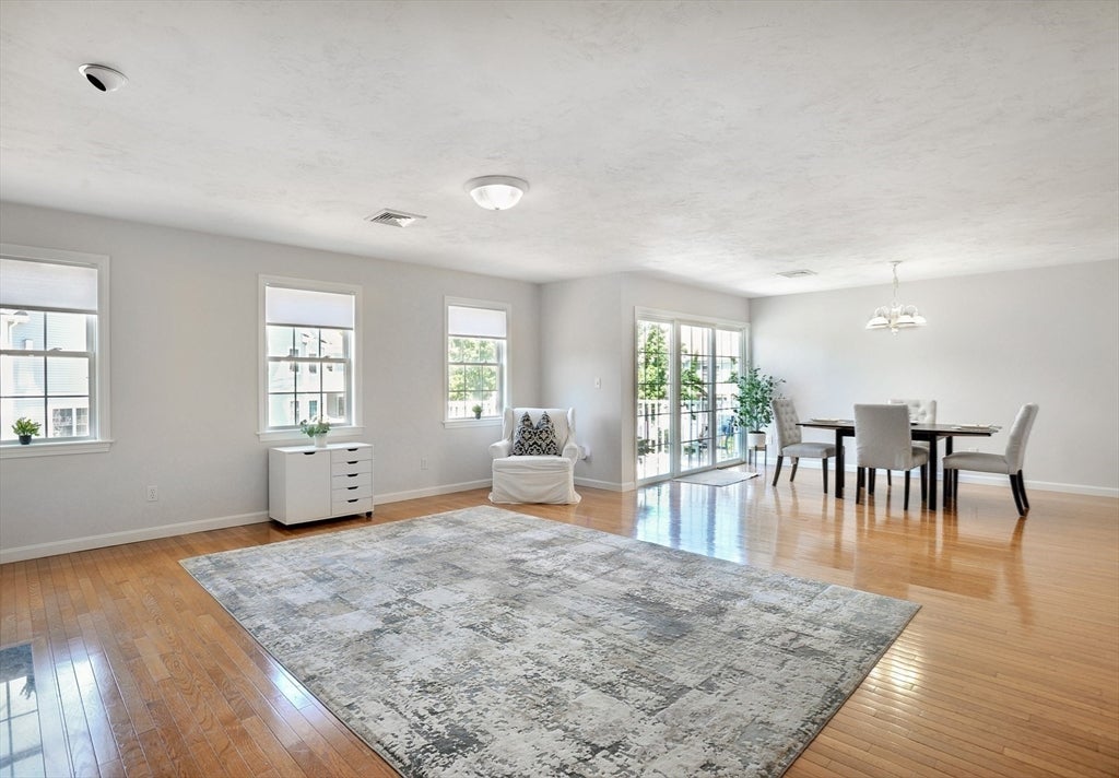 309 Hampton Way #309, Abington, MA Photo #9