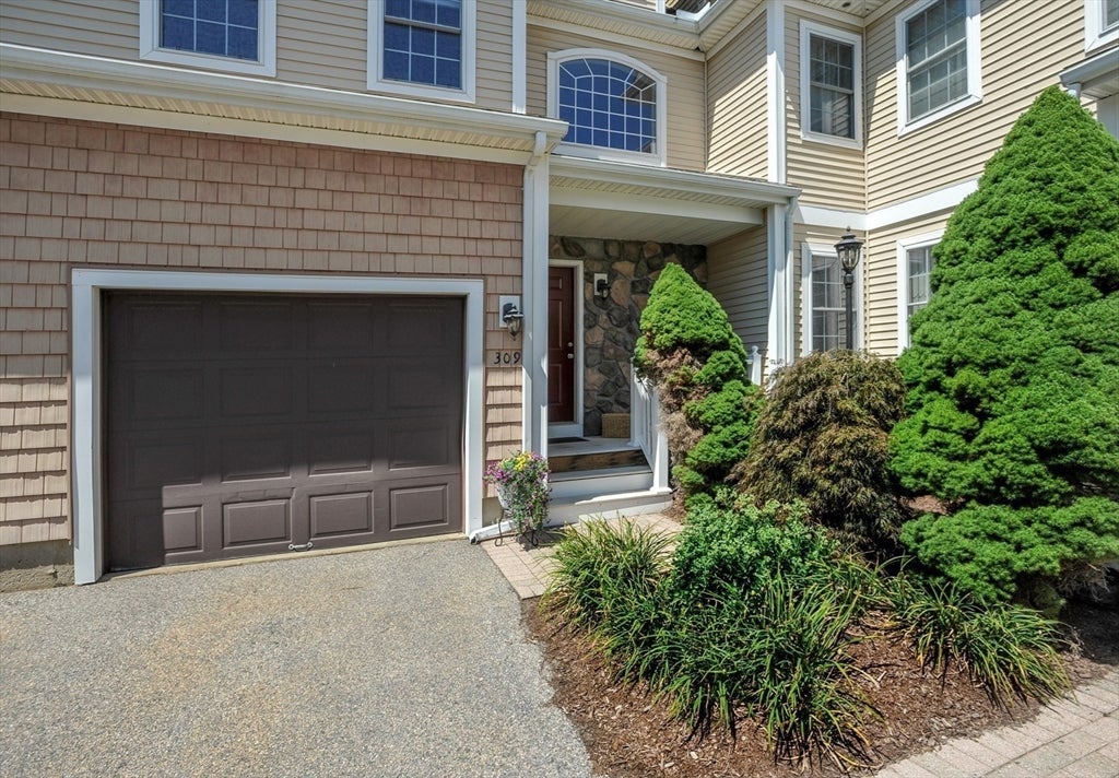 309 Hampton Way #309, Abington, MA Photo #1
