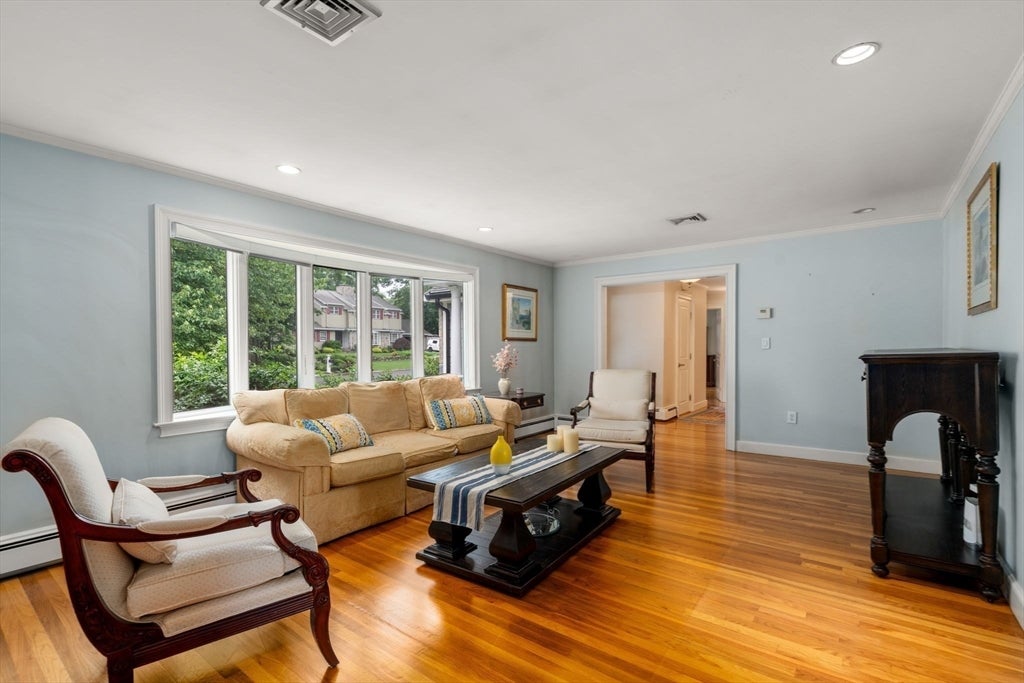 74 Spring Valley Road