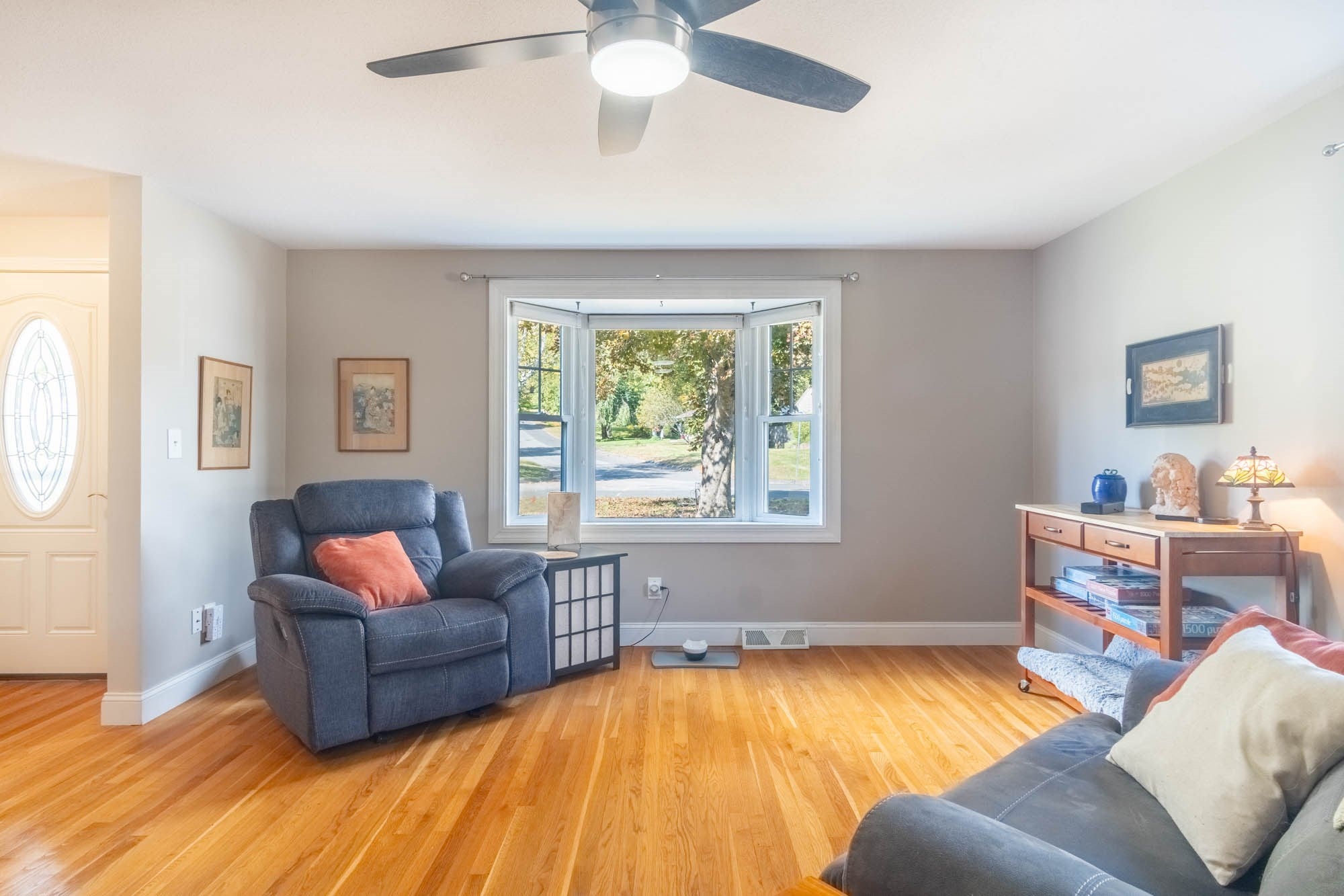 11 Hillview Rd, Holyoke, MA Photo #12