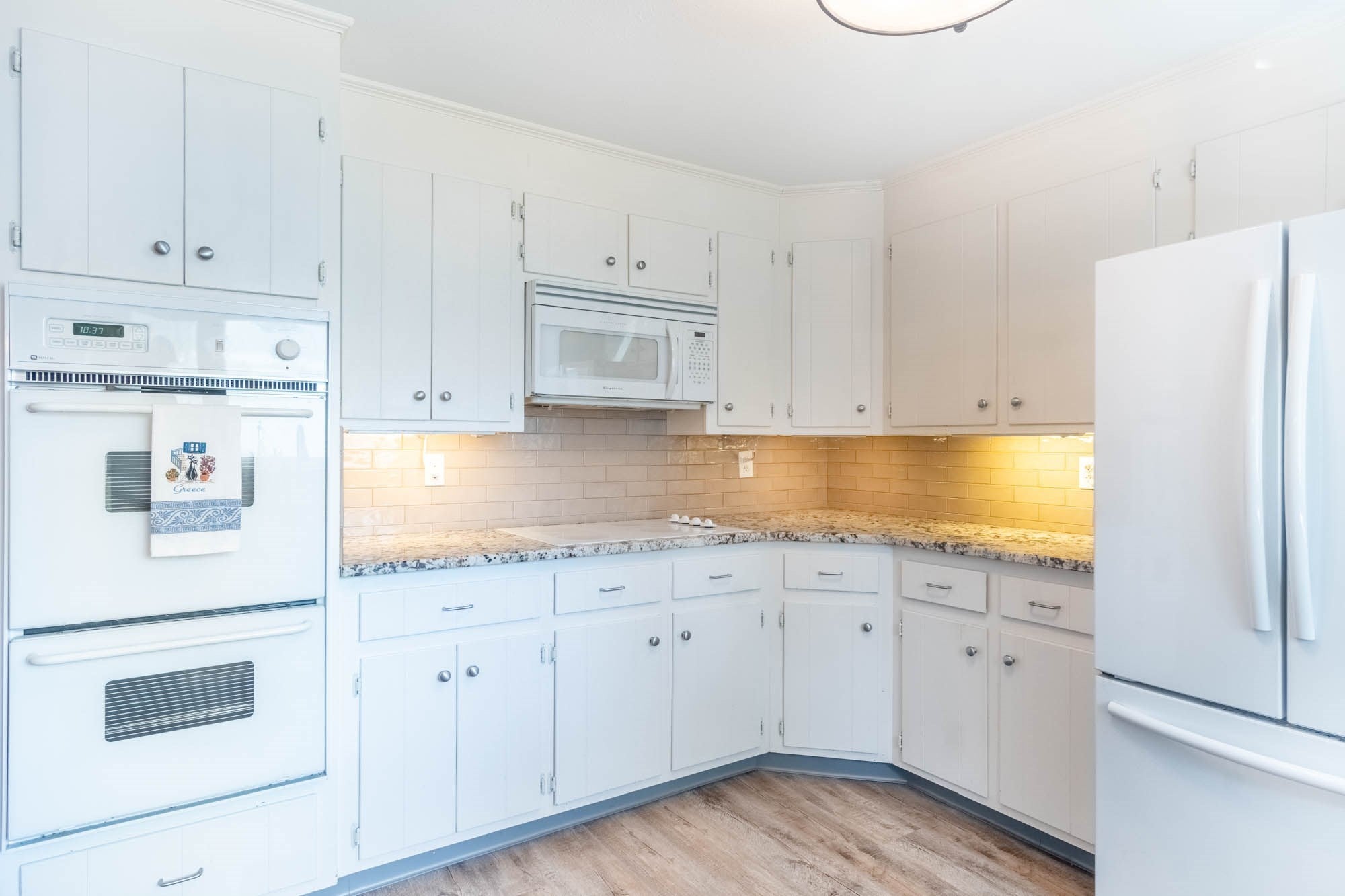 11 Hillview Rd, Holyoke, MA Photo #5