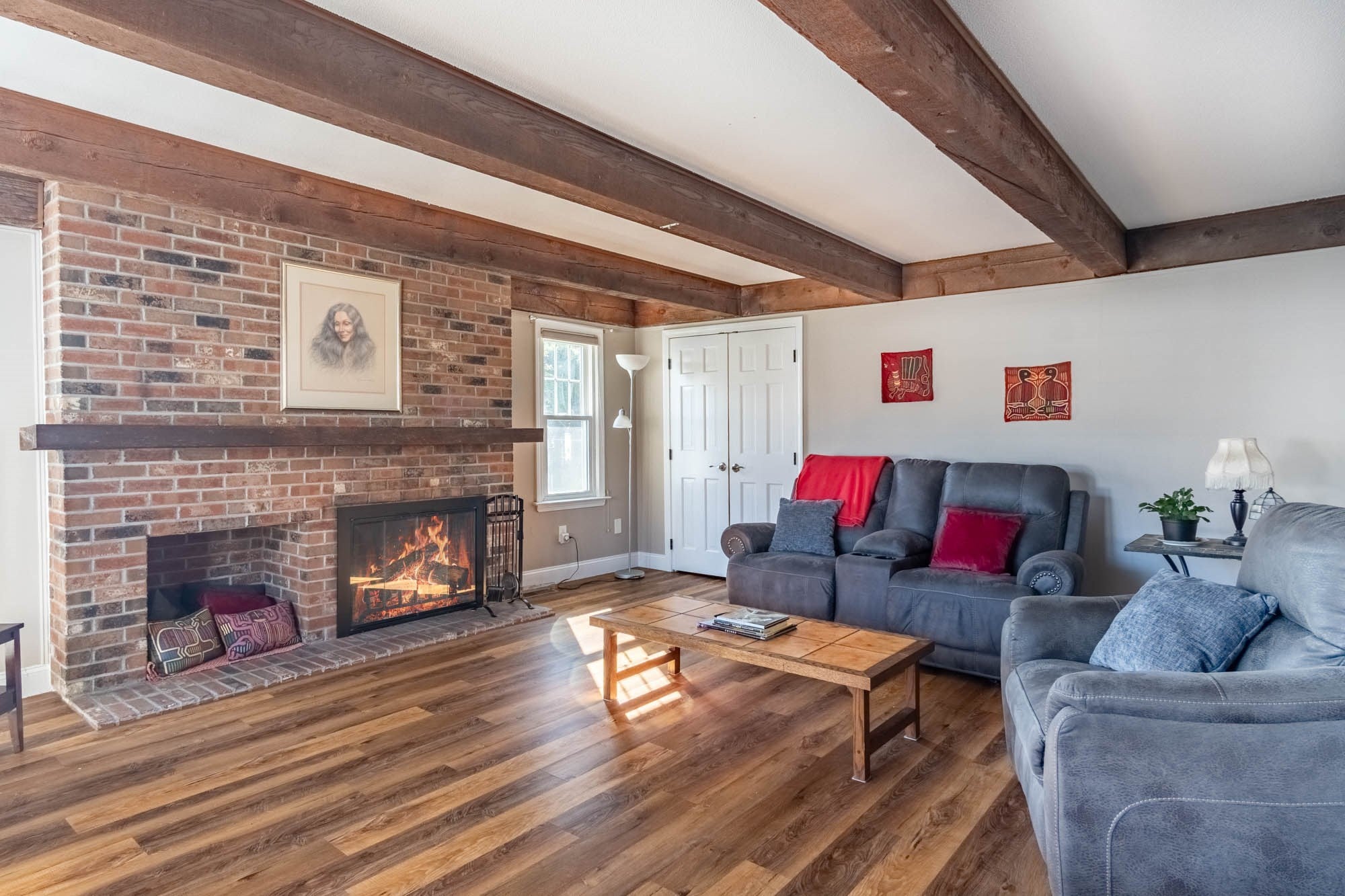 11 Hillview Rd, Holyoke, MA Photo #9