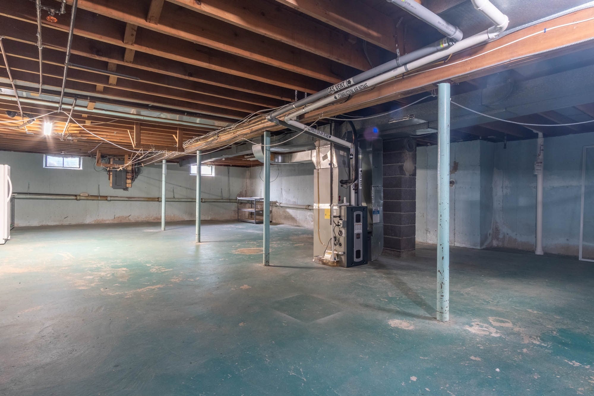 11 Hillview Rd, Holyoke, MA Photo #21