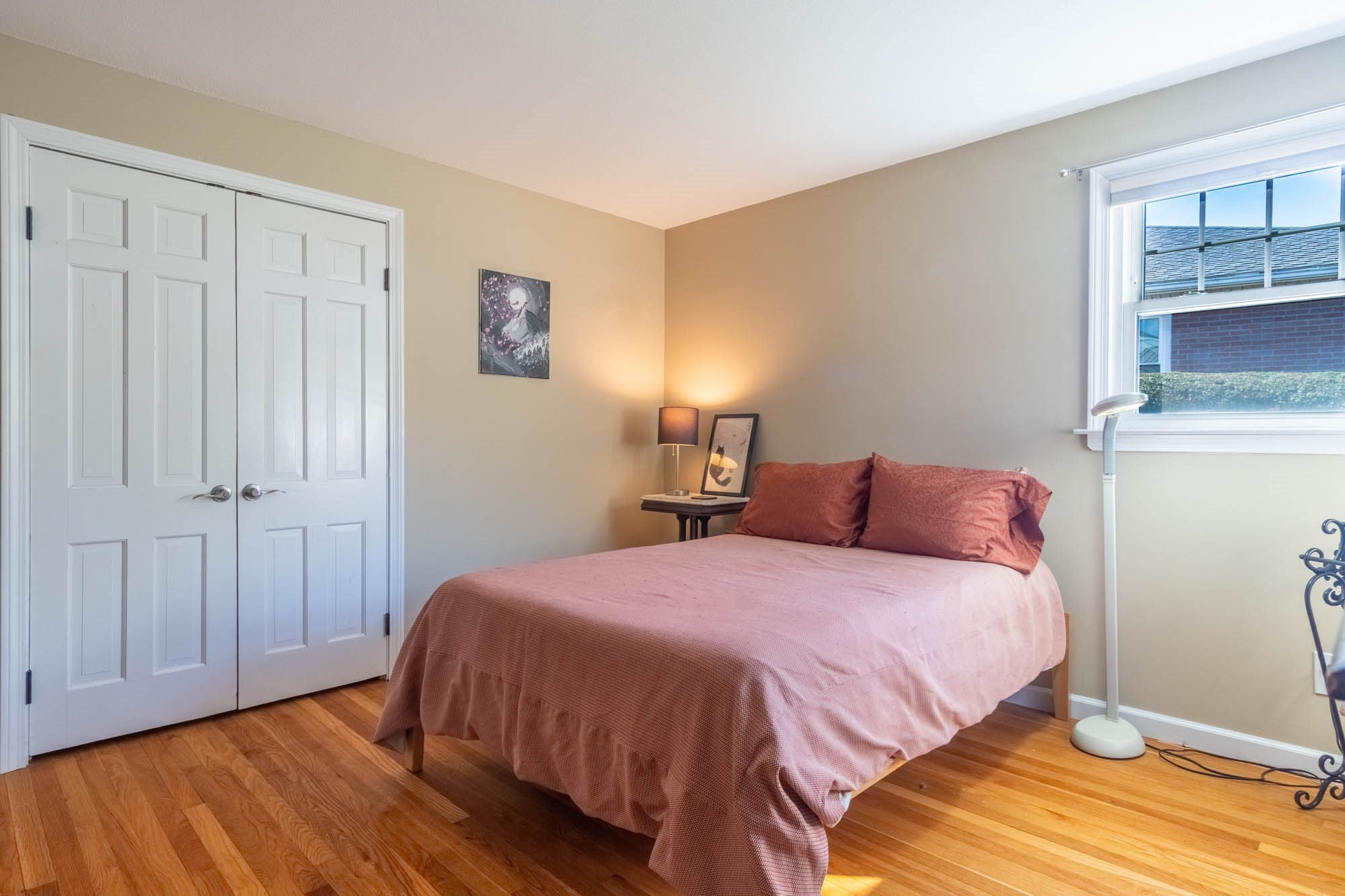 11 Hillview Rd, Holyoke, MA Photo #18