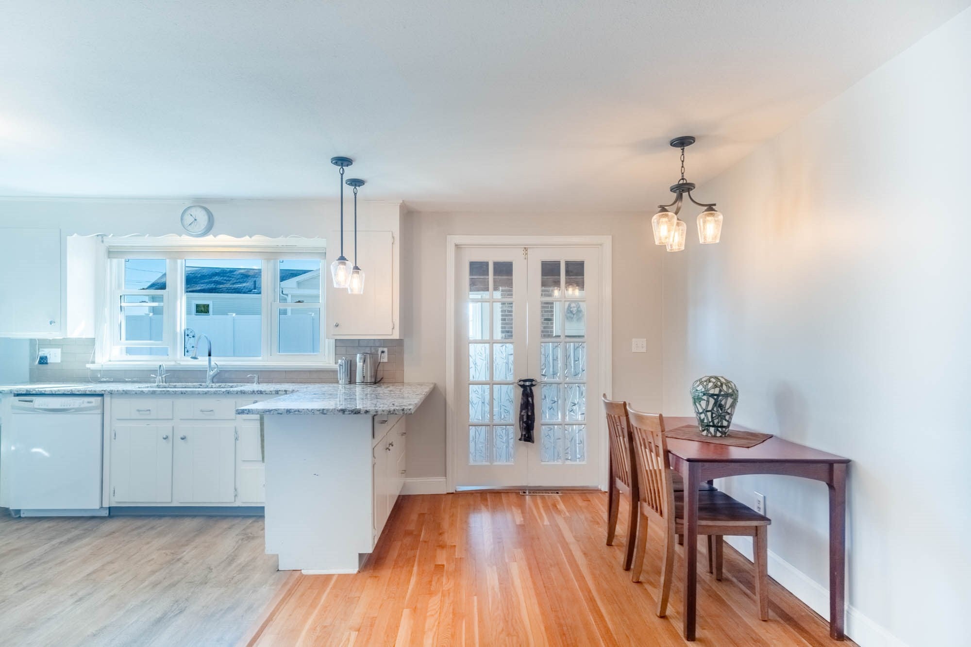 11 Hillview Rd, Holyoke, MA Photo #6