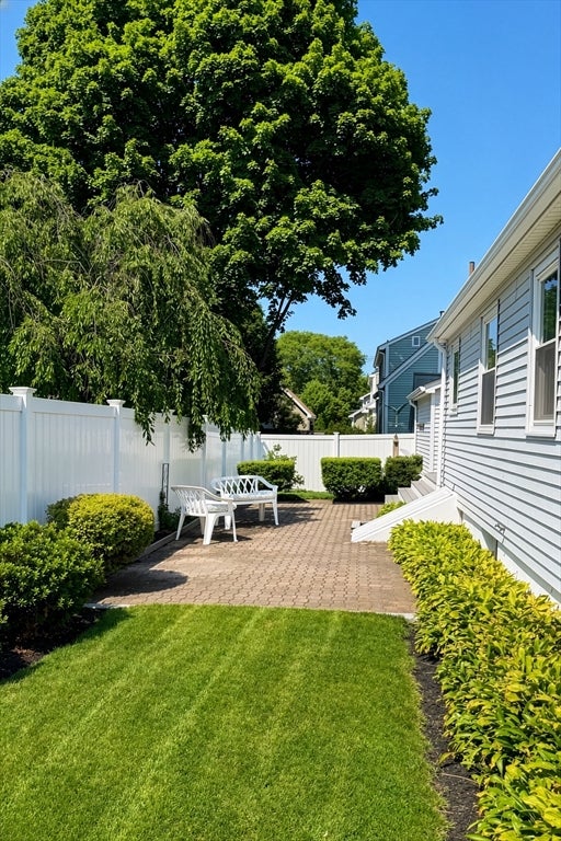 7 Puritan Rd, Danvers, MA Photo #26