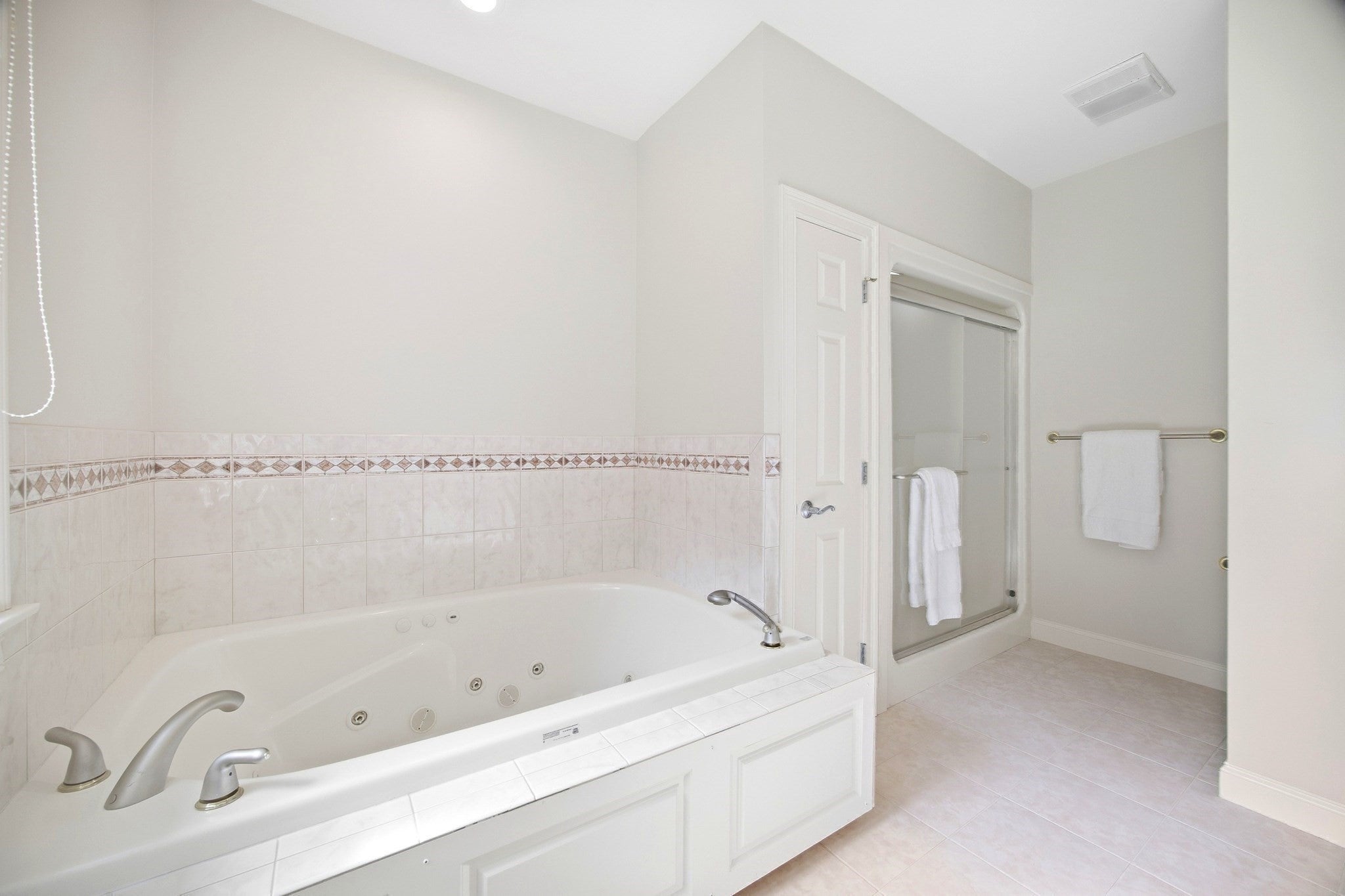 38 Deer Run Ter, East Longmeadow, MA, 38 Deer Run Ter, East Longmeadow, MA Photo #25