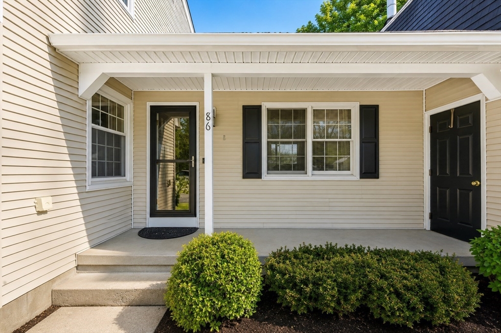 86 Oak Ln