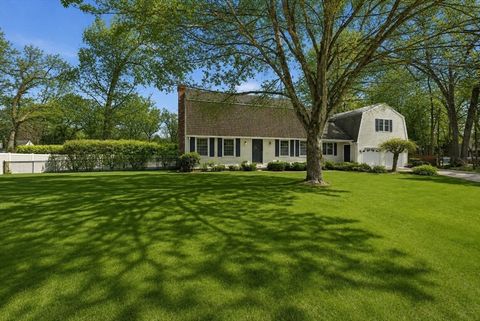 Photo of 86 Oak Ln, Agawam, MA 01030 (MLS # 73521581)