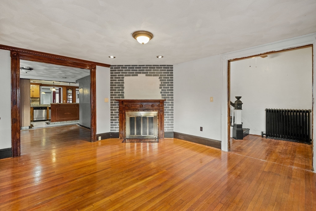 18 Newhall Street